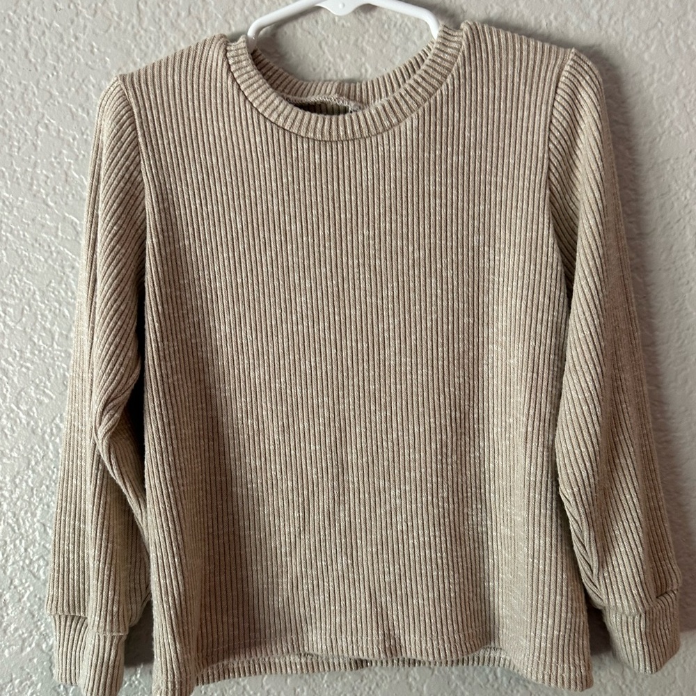 Lil’ Sugarlamb Soft Knit Sweater in Traditional Cream size 4